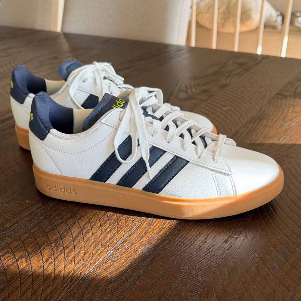 Adidas Men's Grand Court 2.0 Shoes